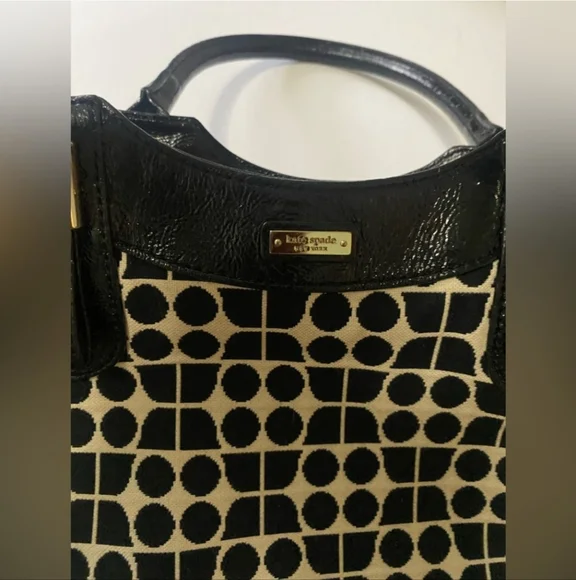 Kate Spade Vintage Rare Black & Yellow Handbag (EUC) - Picture 3 of 16